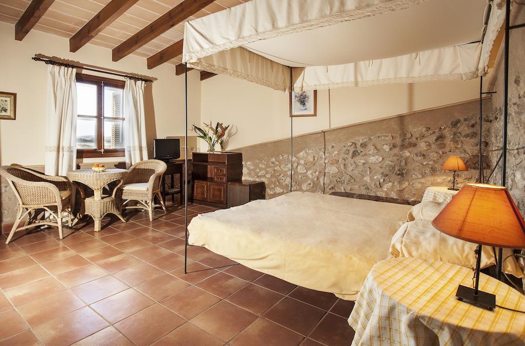Agroturismo Can Patro Hostal Manacor  Habitación foto